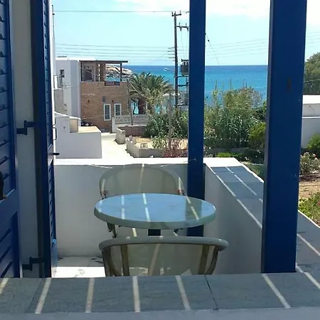 Flora Apartments & Studios Agia Anna  Room photo