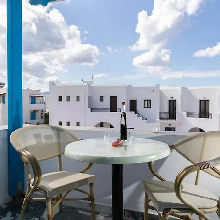 Flora Apartments & Studios Agia Anna  Exterior photo