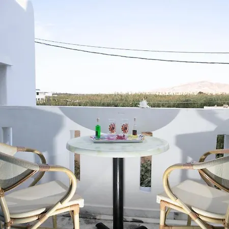 Flora Apartments & Studios Agia Anna  Exterior photo