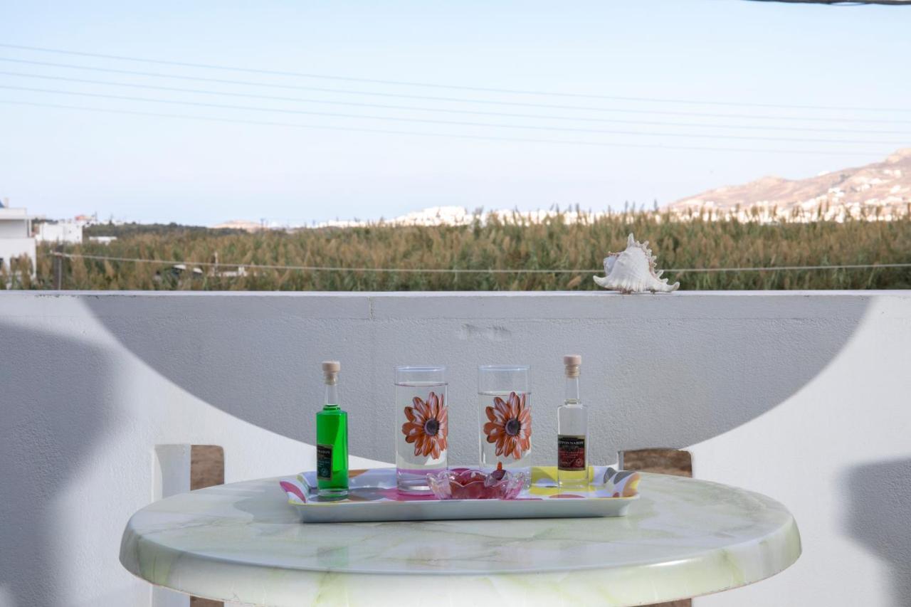 Flora & * Agia Anna (Naxos)