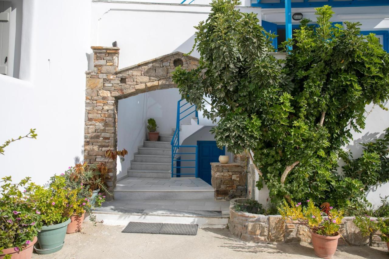 Apartment Flora & Agia Anna (Naxos)