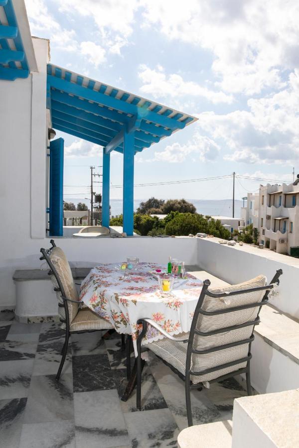 Flora & * Agia Anna (Naxos)